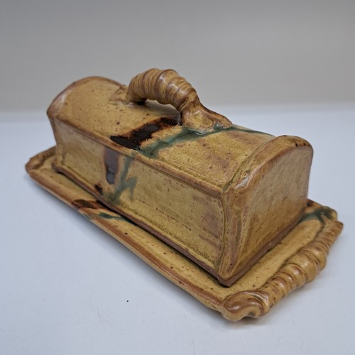 Click to view detail for #251294 Butter Dish with Lid $24